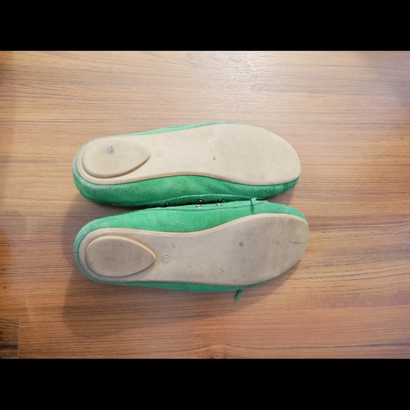 Green moccasin flats - free with any bundle! - Picture 3 of 4